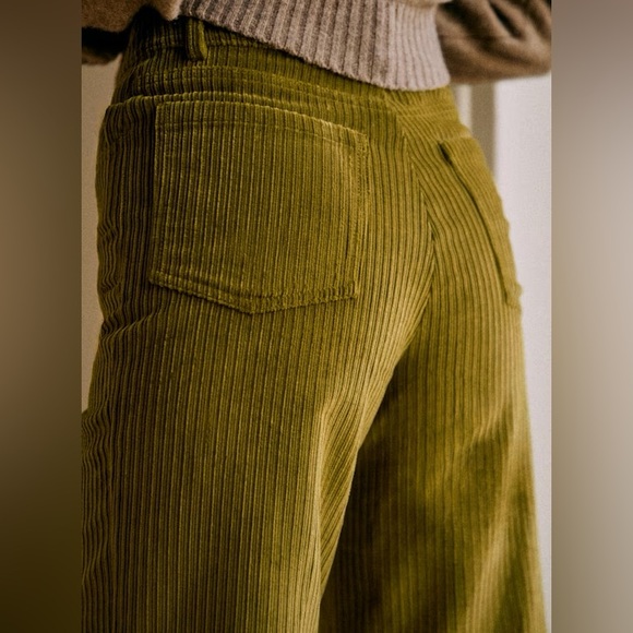 SOLD NWT Sézane Le Crop Trousers in Meadow Green Size 4/36 - Picture 3 of 7